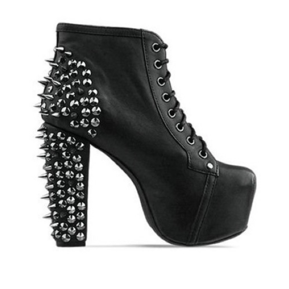Jeffrey Cambell SPIKED LITA booties!